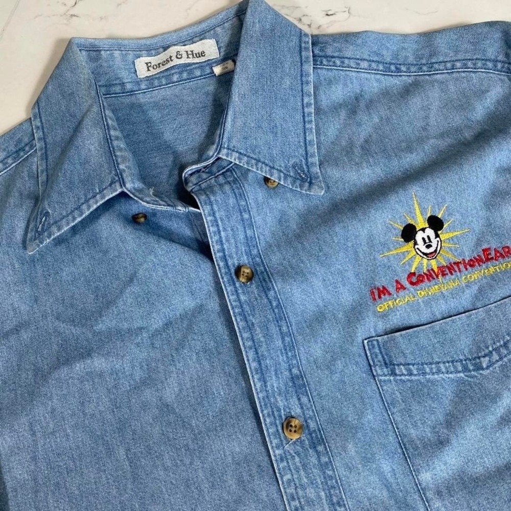 Vintage Disney "I'm A ConventioneEar"‎ Denim Shirt Mickey Disneyana Convention M